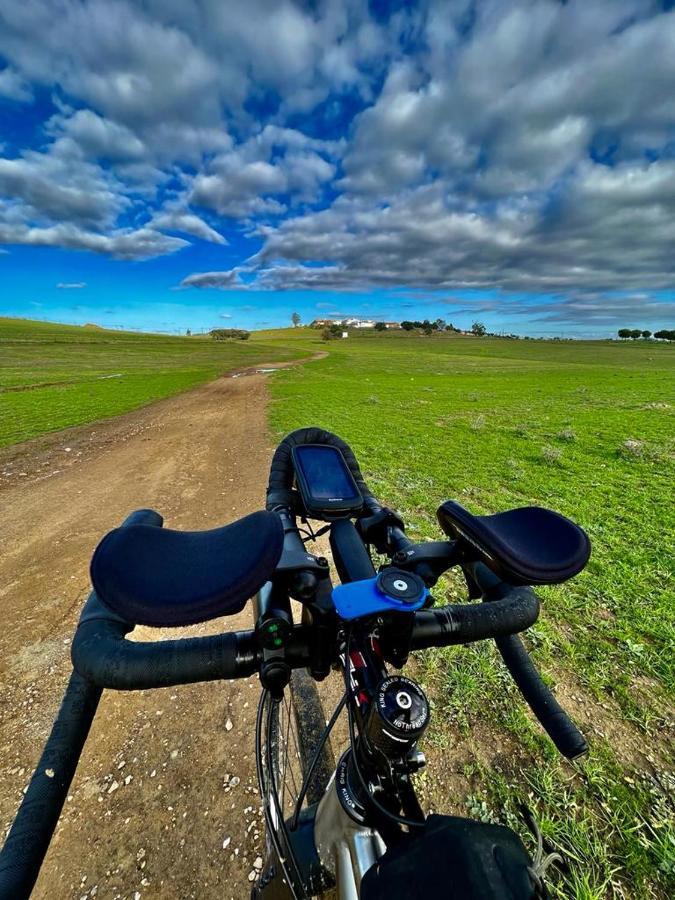 شقة 4Bs - Birds & Bicycles كاسترو فيردي المظهر الخارجي الصورة